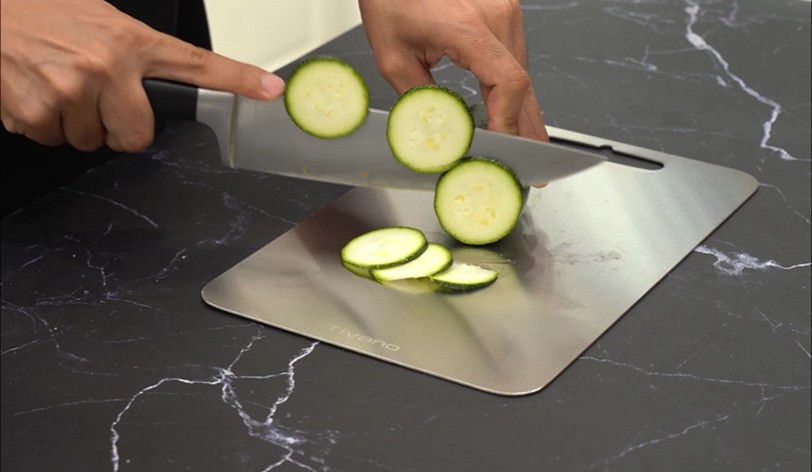 Tivano Cutting Board 2